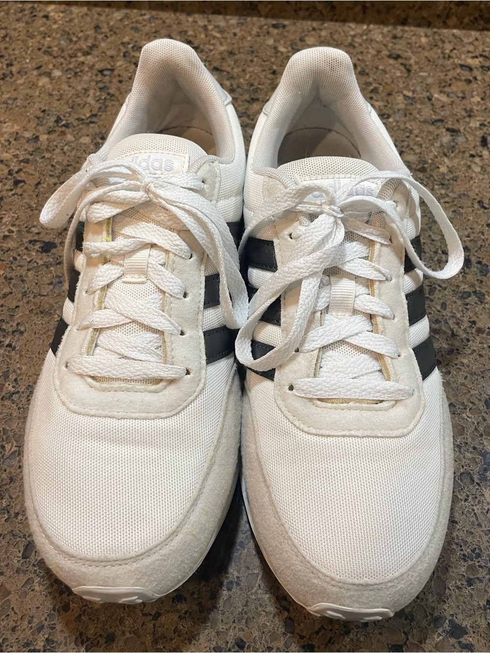 Adidas V Racer 2 Womens Sz 8.5 Crystal White Carbon Black Stripe Fashion Low Top - Picture 3 of 11